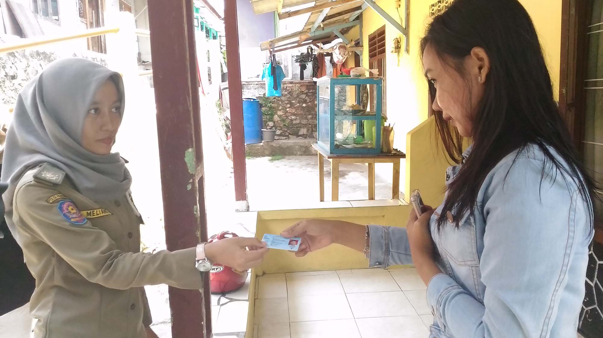 1.500 Keping KTP-El Dibagikan Langsung ke Rumah Warga