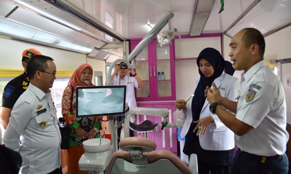 250 Warga Kurang Mampu Ikut Baksos PT KAI di Blambangan Umpu