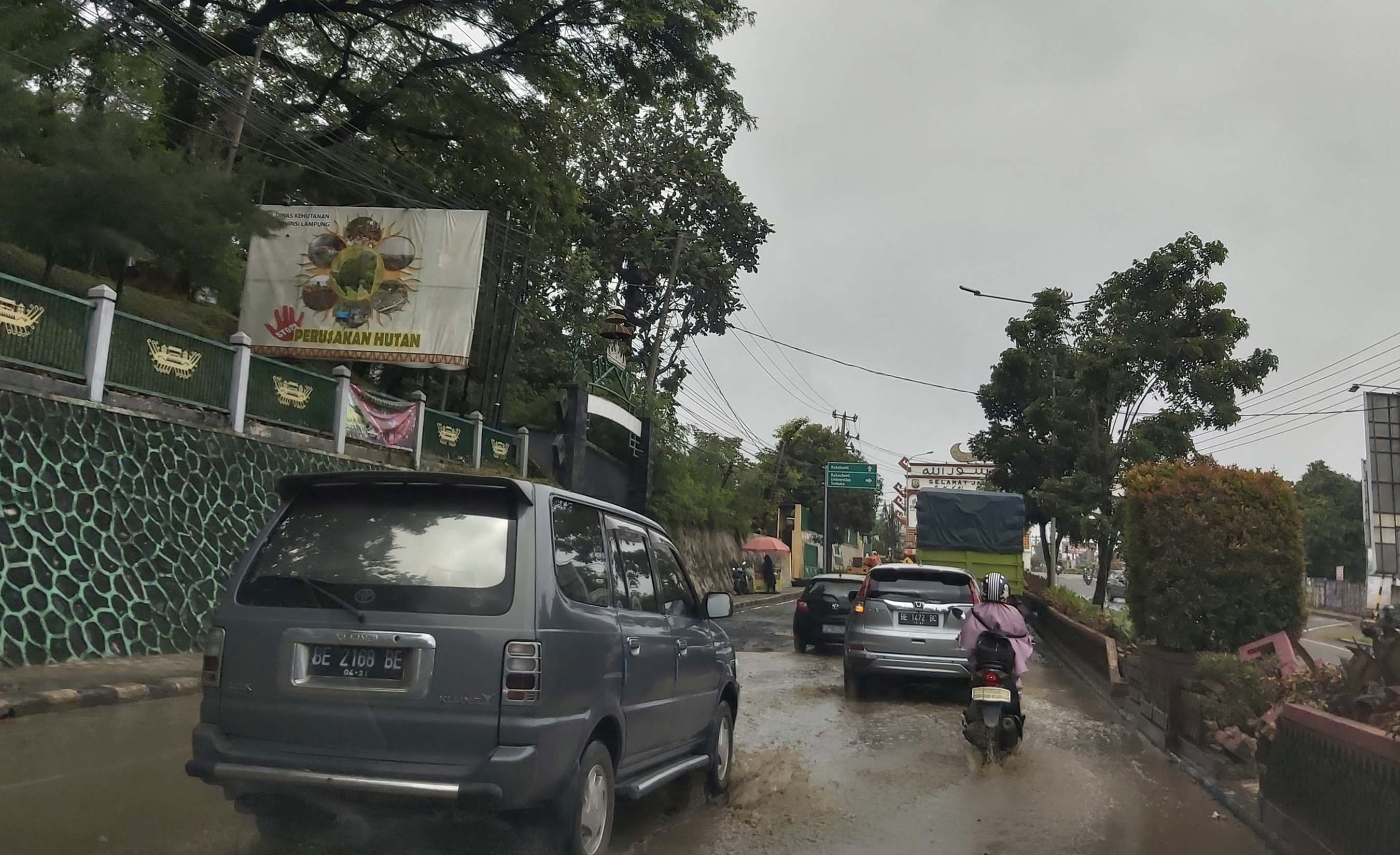 Lagi, Galian SPAM di Bandar Lampung Bikin Macet Panjang