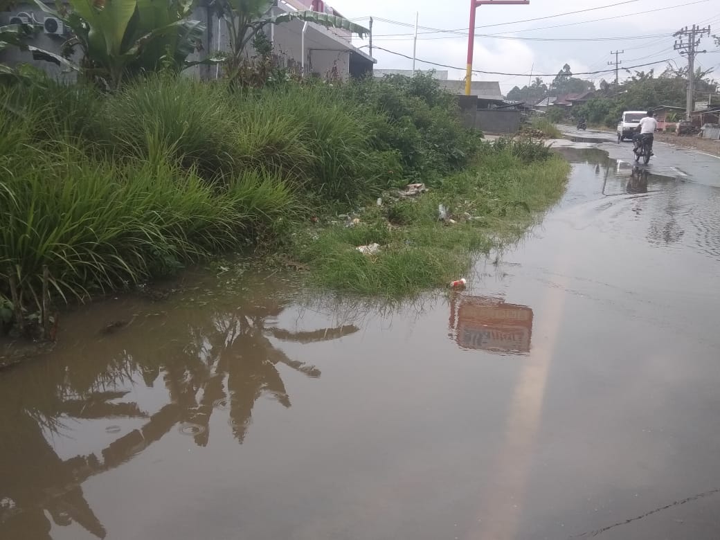 Hujan 30 Menit, Desa di Batu Brak Dilanda Banjir