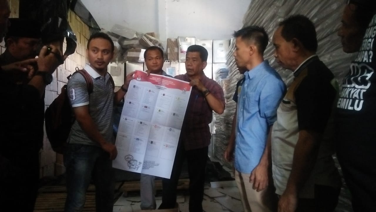 bawaslu-lampung-tengah-pantau-logistik-pemilu-2019.jpg