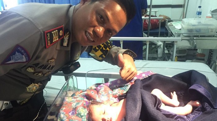 Seorang Pemudik Melahirkan Saat Bus yang Ditumpangi Melaju di Tol Cipali