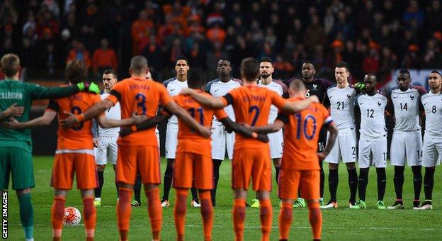 Prancis Permalukan Tuan Rumah Belanda 3-2