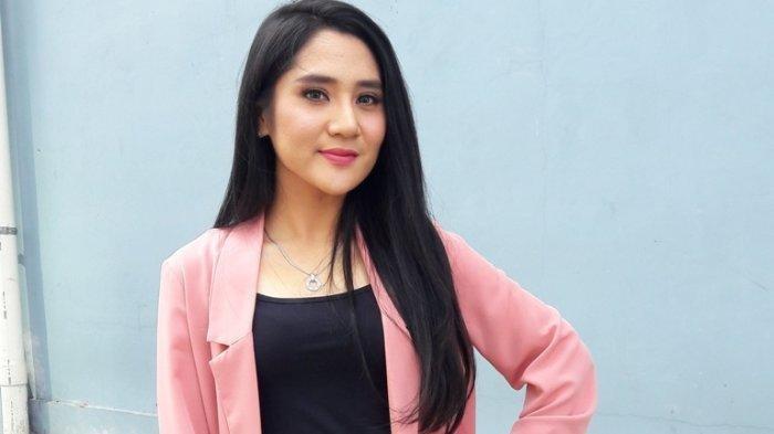 bella-nova-membantah-hotman-paris-sebut-inisial-bn-saat-ditanya-melaney-ricardo.jpg
