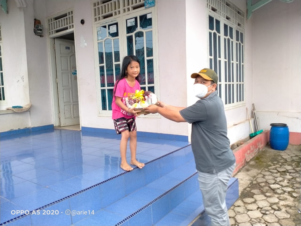 PKS Lampung Utara Bantu Warga yang Jalani Isolasi Mandiri