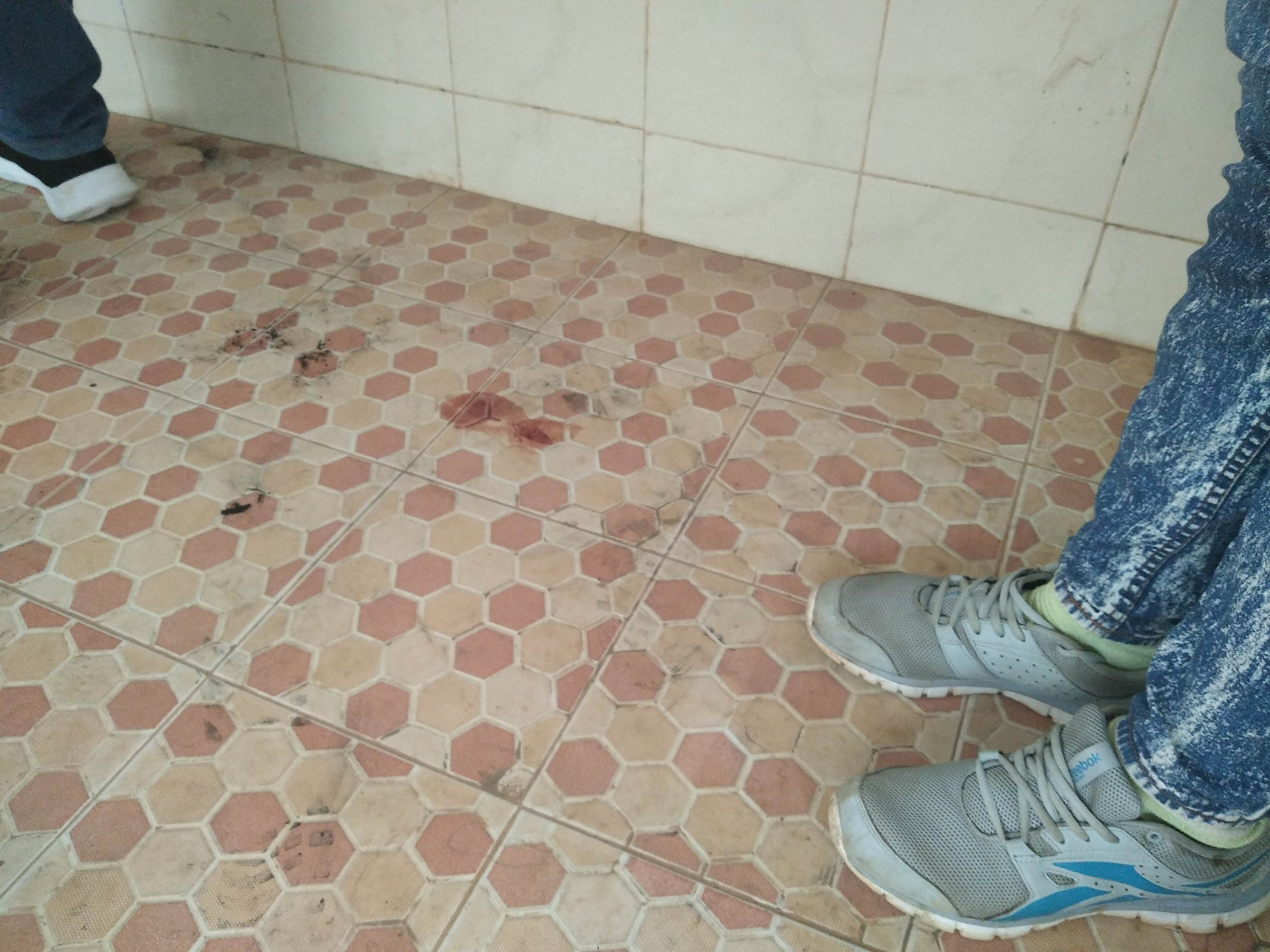 Warga Menduga Jasad Bayi dalam Ember Dilahirkan di Kamar Mandi Masjid, Ada Ceceran Bercak Darah