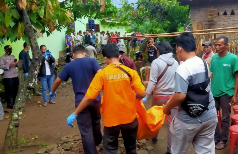 breaking-news-pemuda-di-kota-agung-ditemukan-tewas-di-kamar.jpg