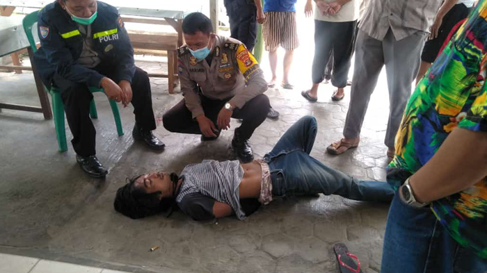 BREAKING NEWS Pemuda Diamankan Warga Way Halim Diduga Mau Curi Motor