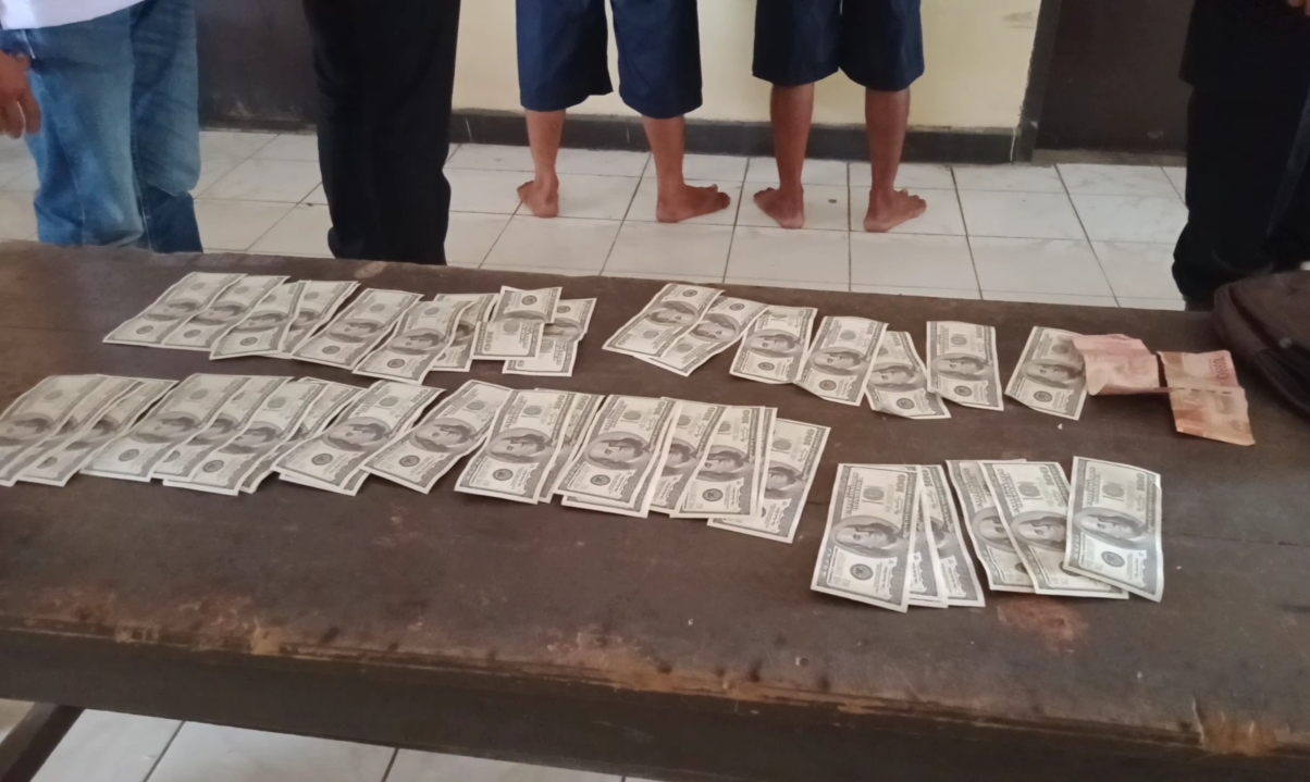 breaking-news-peredaran-uang-palsu-di-tanggamus-8.jpg