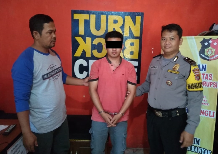 Pengakuan Suami yang Pukuli Istri Pakai Sandal: Setiap Saya Minta Ponselnya Gak Dikasih