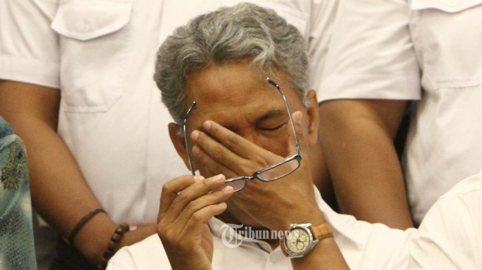 Sambangi Rumah Buni Yani, Petugas Kejaksaan Tak Temukan Sosoknya. Istri: Bapak Tak Akan Lari