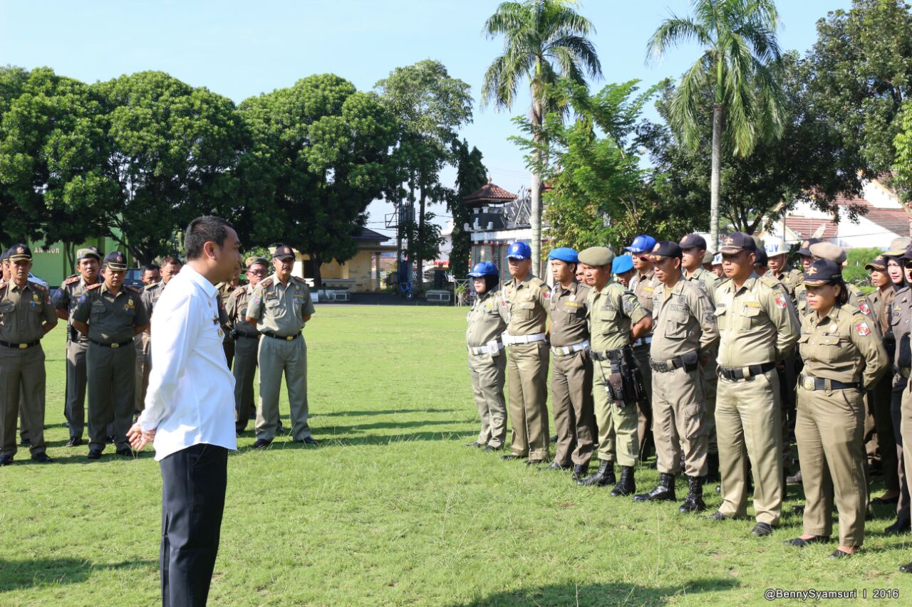 Bupati Agung Ogah Lihat Petugas Satpol PP Hobi Bolos dan Telat Kerja