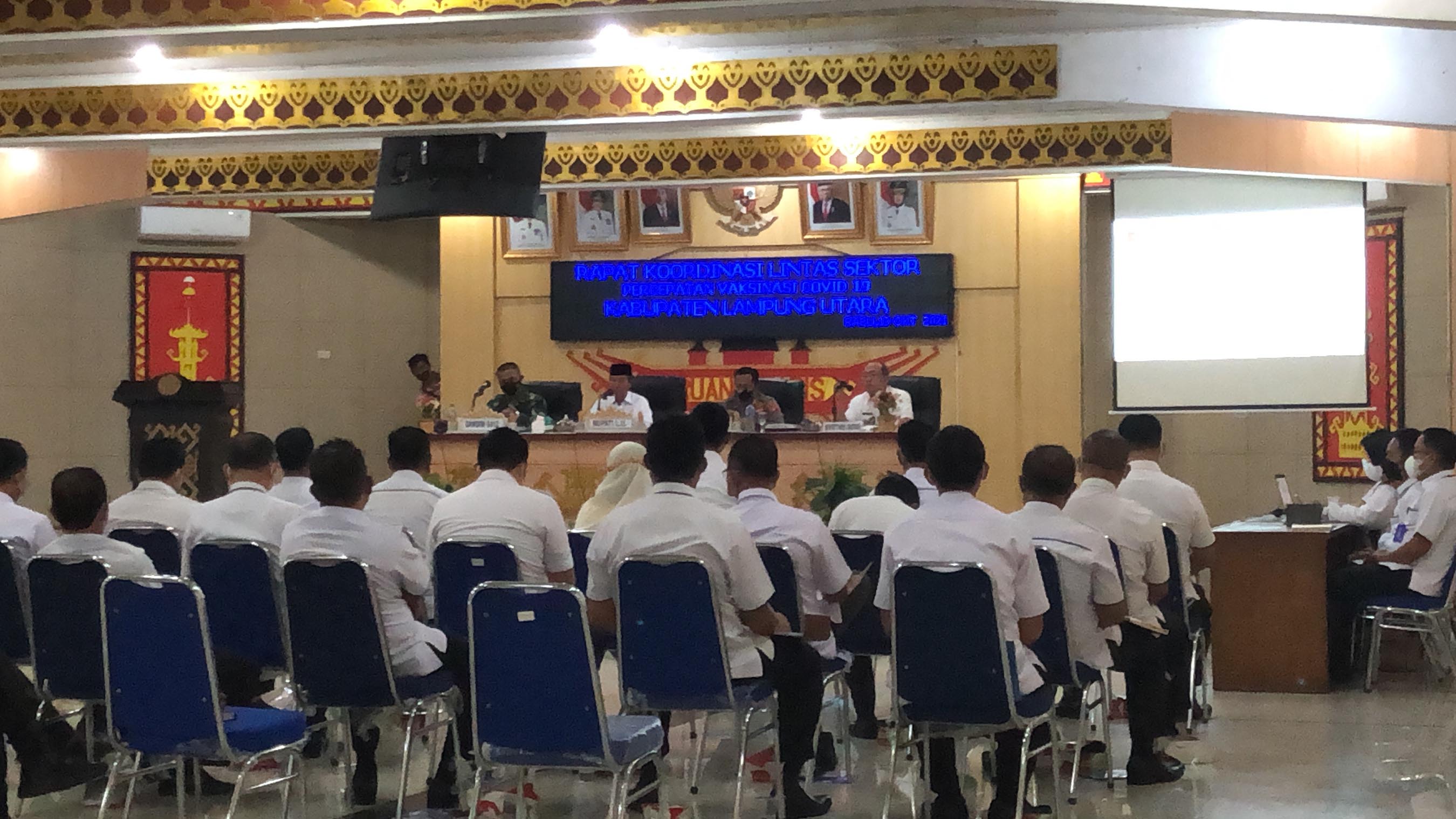 Bupati Lampung Utara Isyaratkan Warga Tak Divaksin Ditunda Dapat Bantuan