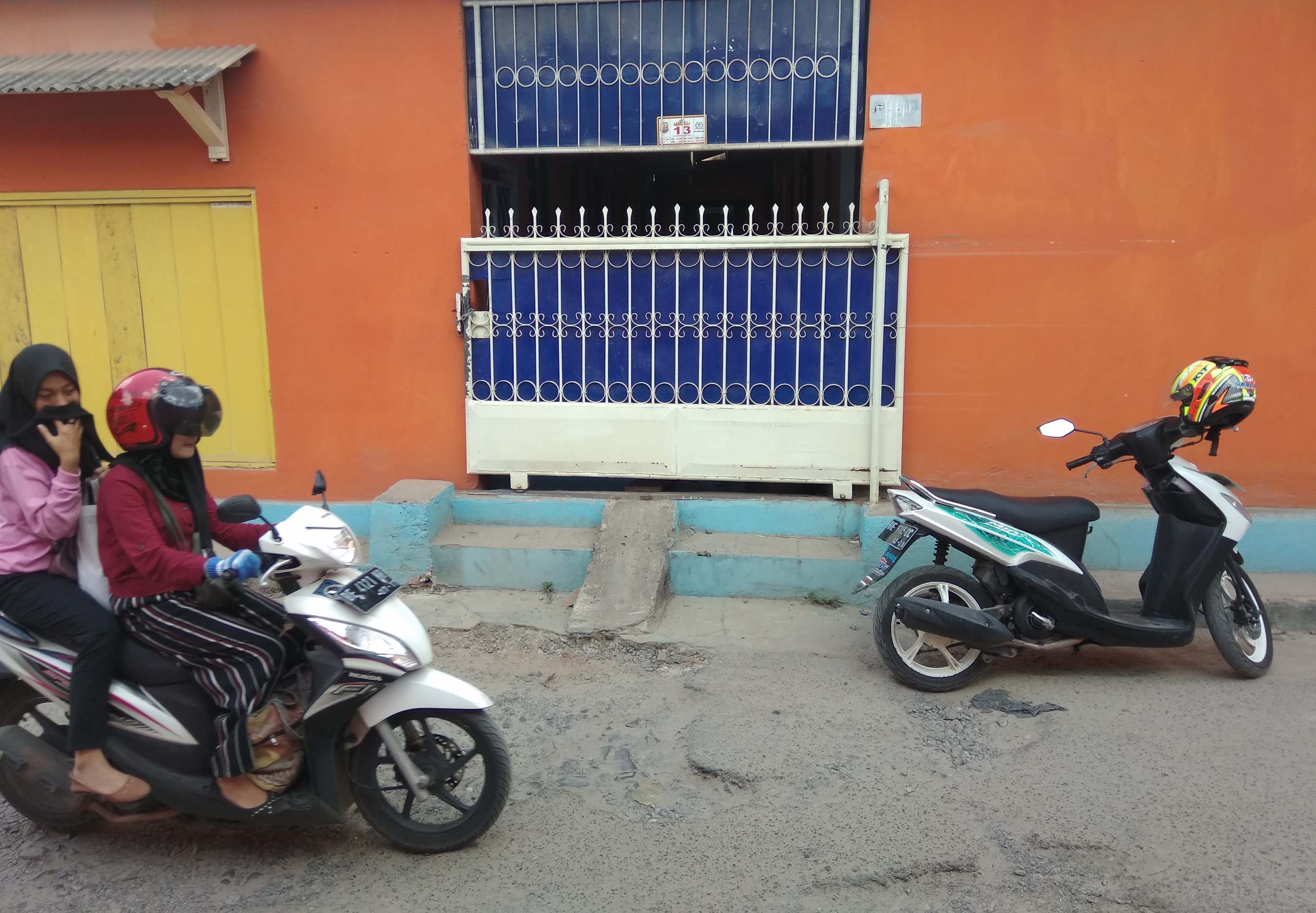 Motor Mahasiswa Unila Raib di Parkiran Indekos, Warga Sebut Pelaku 3 Orang Bawa Pistol