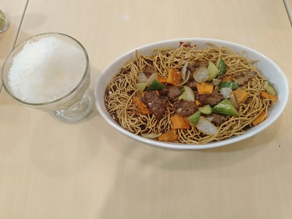 Daftar dan Harga Menu Bakmi Naga Resto, Bakmi Ayam Spesial Naga dengan Toping Nanas dan Ayam Naga