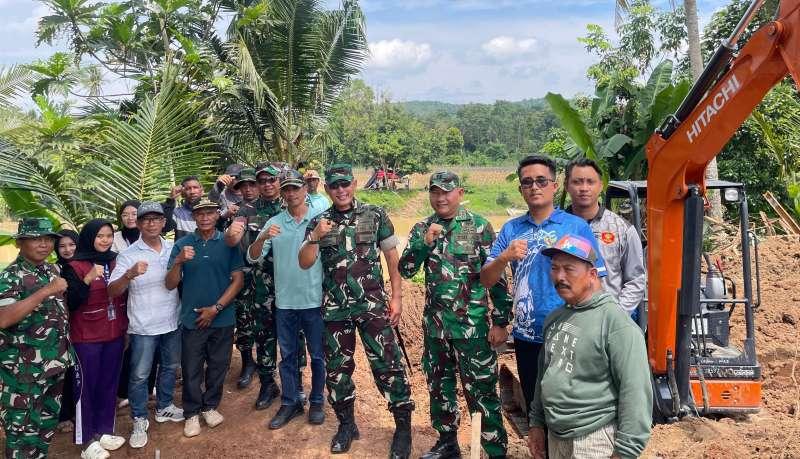 danrem-tinjau-pembangunan-jembatan-garuda.jpg