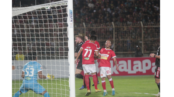 Berita Perseru Badak Lampung FC Hari Ini - Kiper Terbaik Pekan 8, Daryono Tetap Banyak Kemasukan Gol