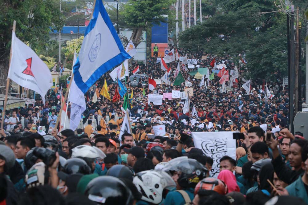 demo-mahasiswa-lampung-tolak-ruu-kpk-a.jpg