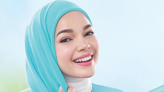 Sangat Menyentuh, Begini Postingan Dewi Sandra Atas Prestasi Zohri