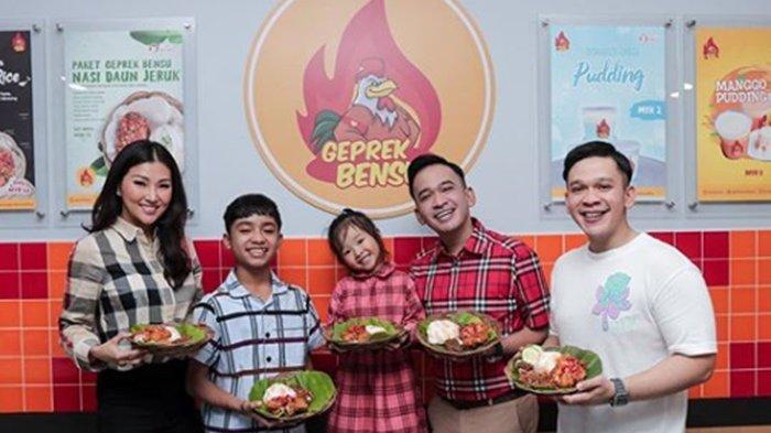 dituding-curi-resep-i-am-geprek-bensu-adik-ruben-onsu-buka-suara.jpg