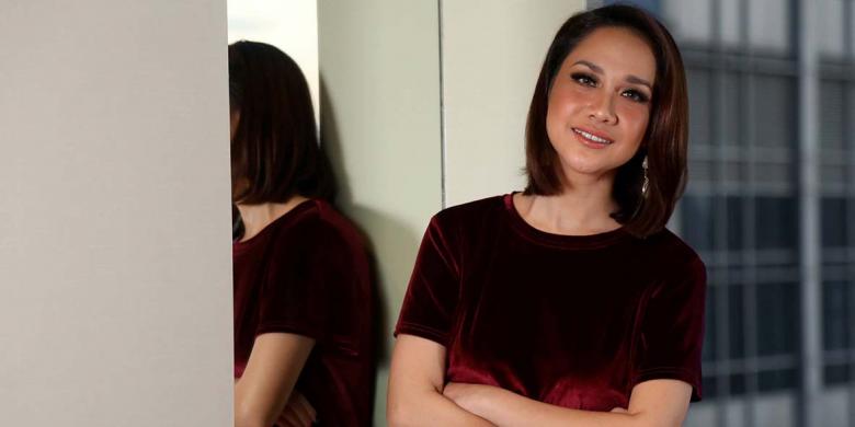 Ketika BCL 'Sepanggung' dengan Noah di Istora Senayan