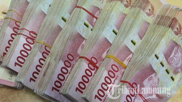 dua-pria-gasak-uang-Rp-400-juta-tersimpan-di-mobil.jpg