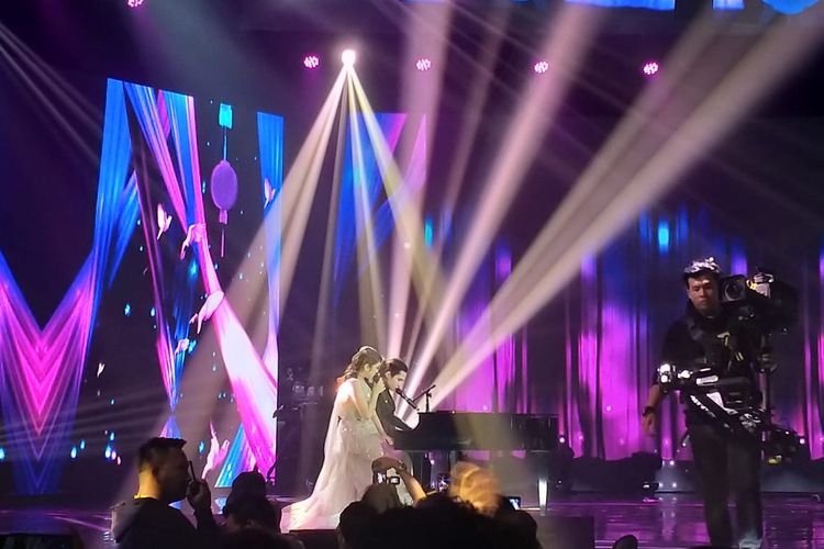Lagu Romantis Dul Jaelani untuk Tiara Indonesian Idol