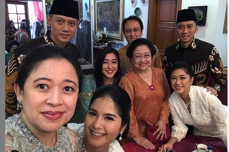 foto-momen-keakraban-megawati-puan-ahy-ibas-annisa-pohan-dan-aliya-rajasa.jpg