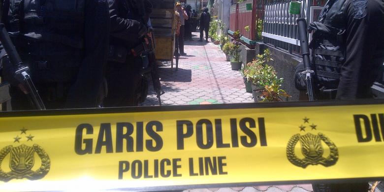 garis-polisi_20160115_182043.jpg