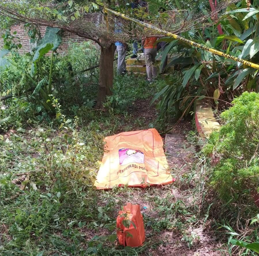 geger-ditemukannya-mayat-anak-kecil-tanpa-kepala.jpg