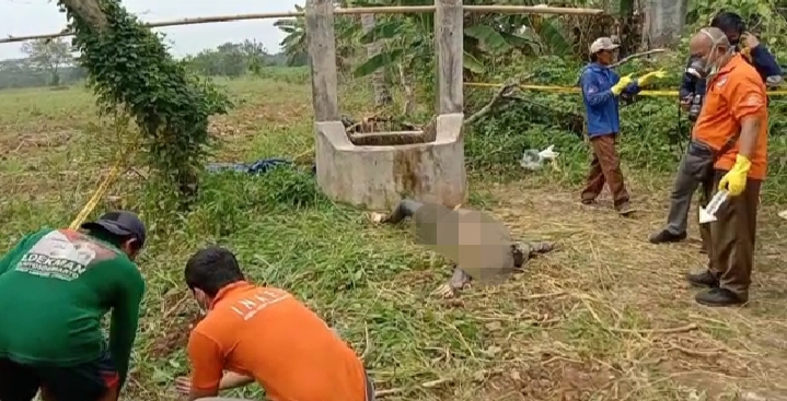geger-penemuan-mayat-perempuan-dalam-sumur-di-way-pengubuan-lampung-tengah.jpg