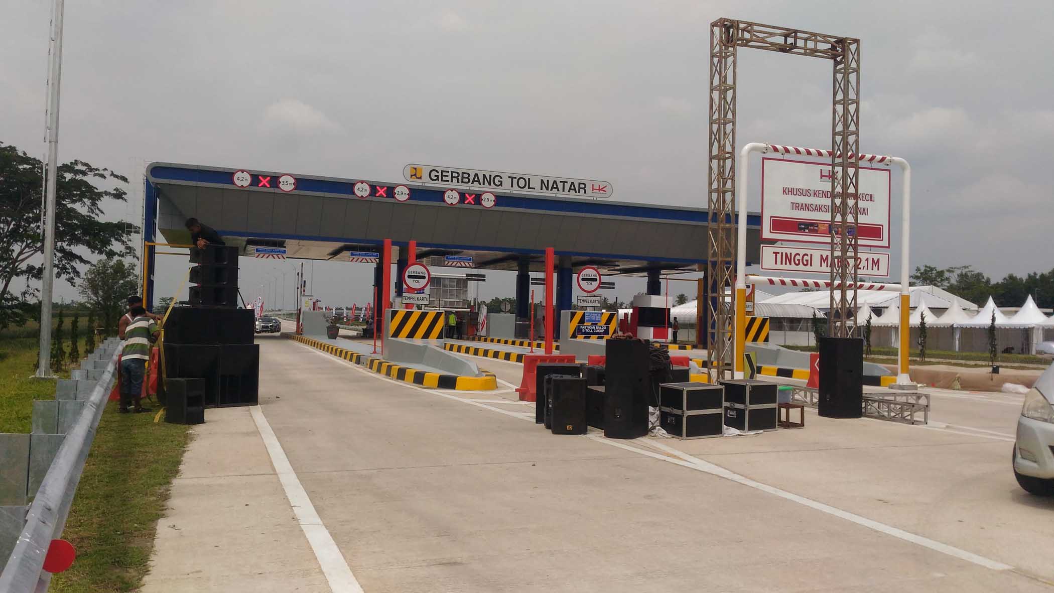 gerbang-tol-natar.jpg