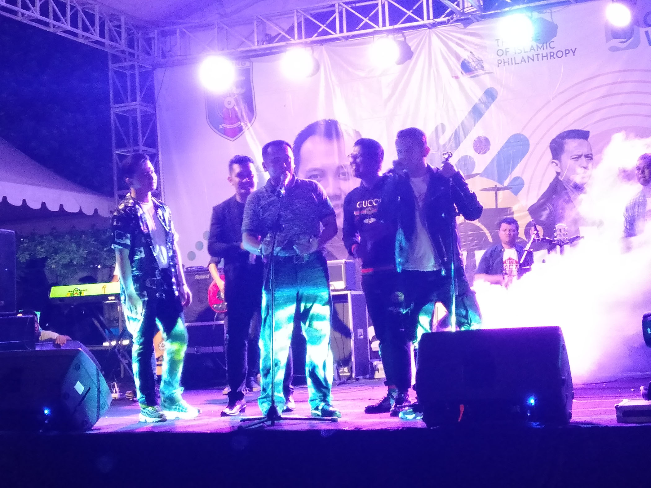 Gubernur Lampung Duet dengan Babang Tamvan Andika Eks Kangen Band