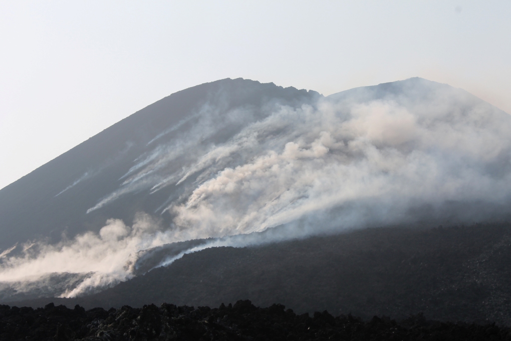 gunung-anak-krakatau-gak_20180824_174802.jpg