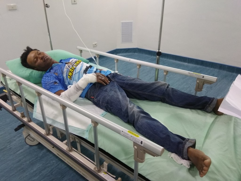 BREAKING NEWS - Diduga Korsleting, Halif Kisahkan Detik-detik Api Membakar Tubuh dan Mobilnya