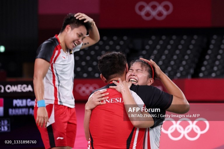 hasil-bulu-tangkis-olimpiade-tokyo-2020-greysia-poliiapriyani-rayahu-meraih-medali-emas.jpg