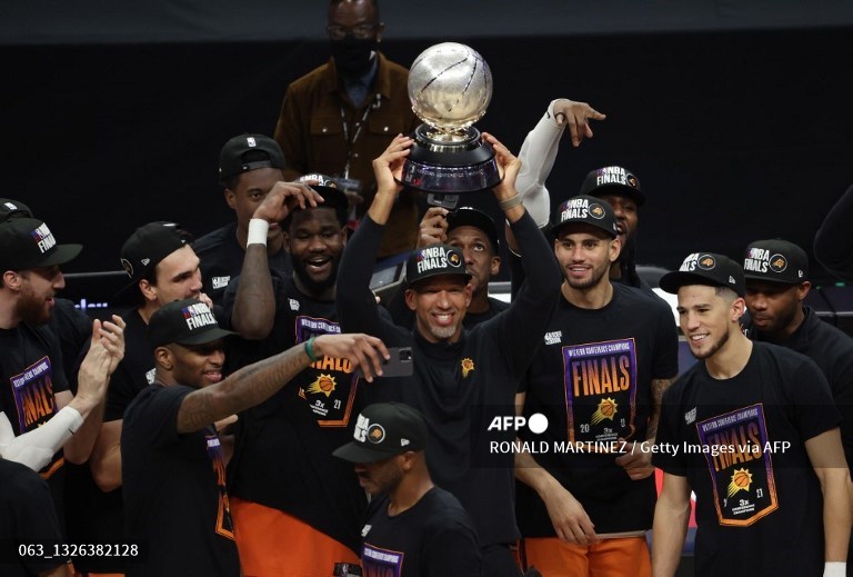 HASIL Final Playoff NBA 2021 Suns vs Clippers, Chris Paul Bawa Timnya ke Grand Final