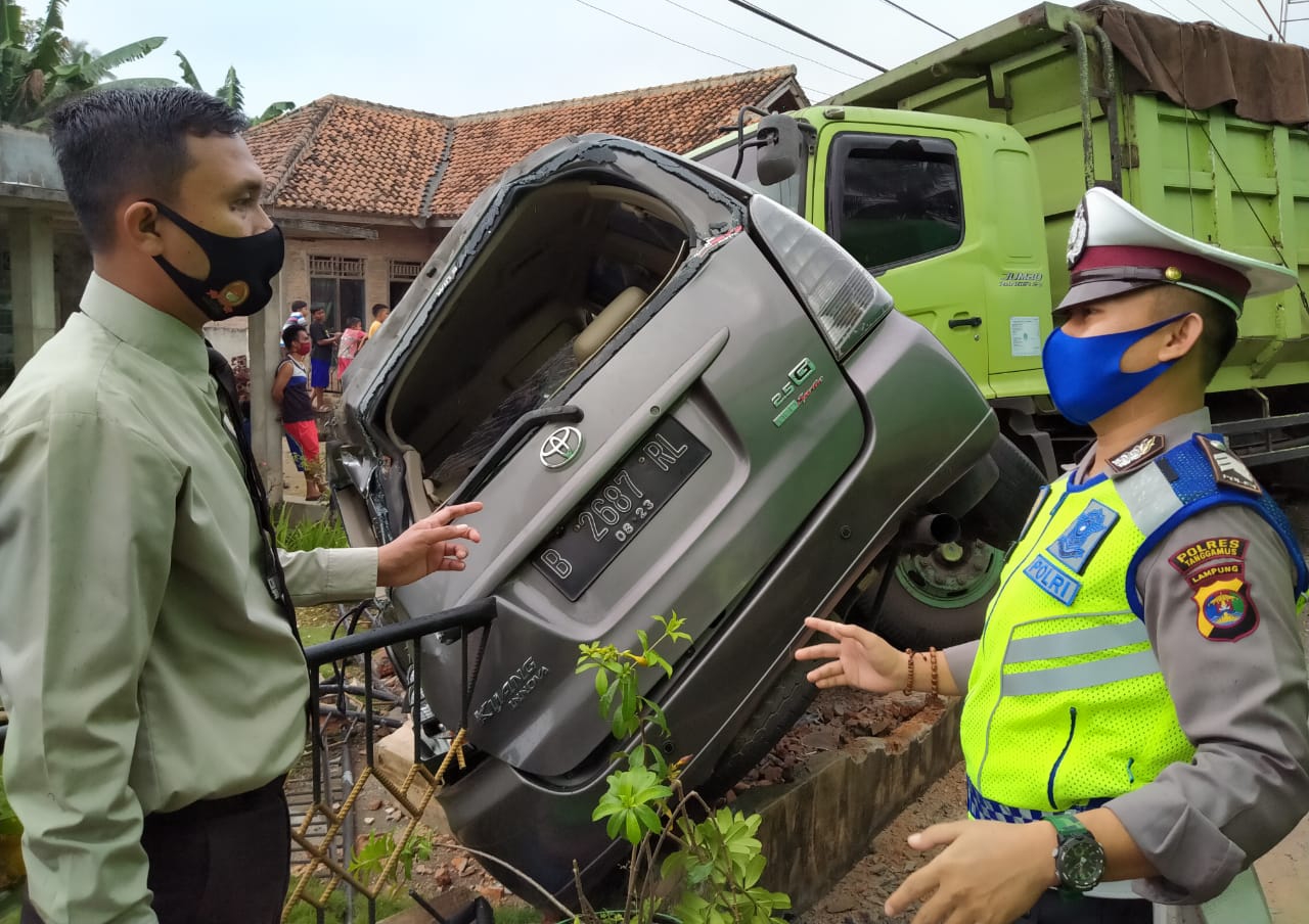 Identitas Korban Lakalantas Beruntun di Jalinbar Tanggamus, Polisi Pastikan Tak Ada yang Tewas