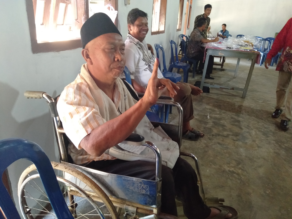 idrus-anggota-kpps-tps-25-dusun-sugriwa-poncowati-lampung-tengah.jpg