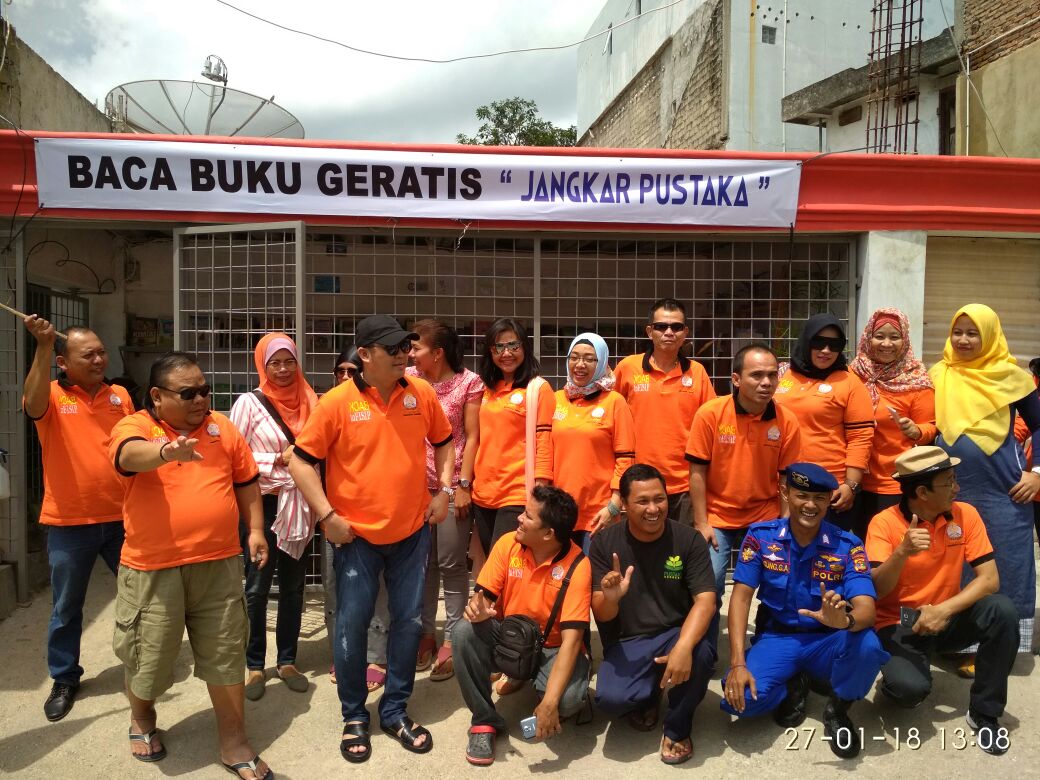 Literasi Perahu Pustaka dan Jangkar Pustaka Terima Sumbangan 2.000 Buku