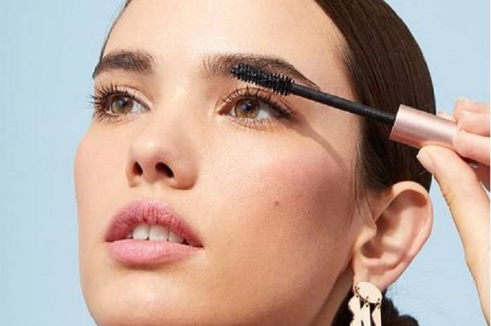 3 Rekomendasi Produk Maskara untuk Tampilan Bulu Mata Lebih Tebal