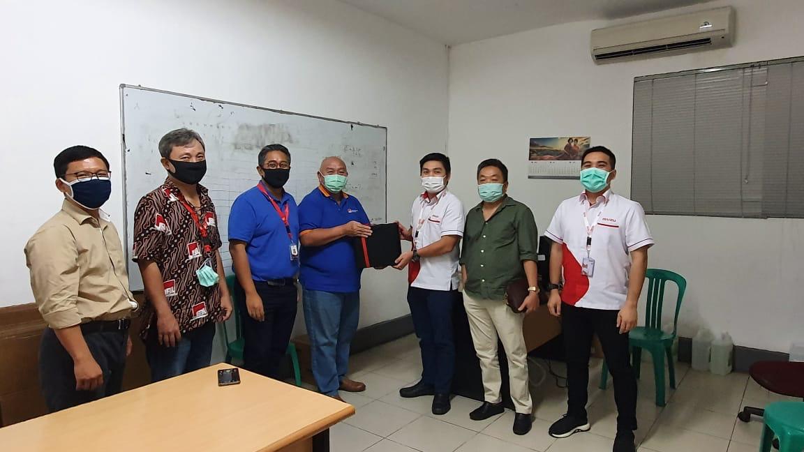 isuzu-ajak-berkontribusi-pada-terdampak-covid-19-dengan-kampanye-sosial-bersamaisuzu.jpg
