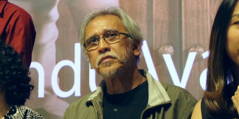 Penggemar Berhamburan Menuju Panggung, 500 Polisi Pagari Konser Iwan Fals Malam Ini