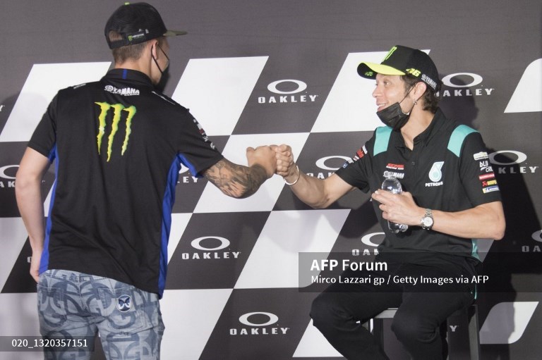jadwal-motogp-styria-2021-valentino-rossi-akan-pensiun-fabio-quartararo-tidak-senang.jpg