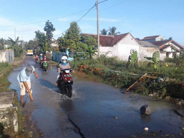jalan-banjir_20160721_144819.jpg