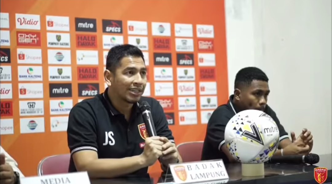 jan-saragih-beberkan-kunci-kemenangan-perseru-badak-lampung-tundukkan-kalteng-putra.jpg