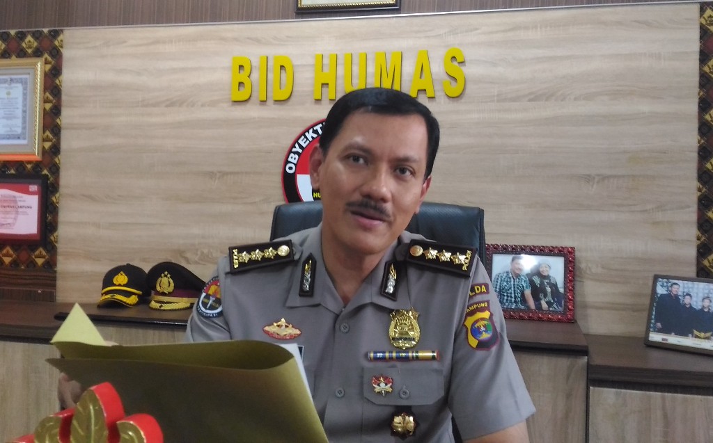 kabid-humas-polda-lampung-kombes-pol-zahwani-pandra-arsyad-22.jpg