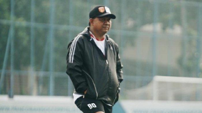 kalah-dari-dewa-united-pelatih-badak-lampung-fc-sebut-wasit-tak-seimbang.jpg