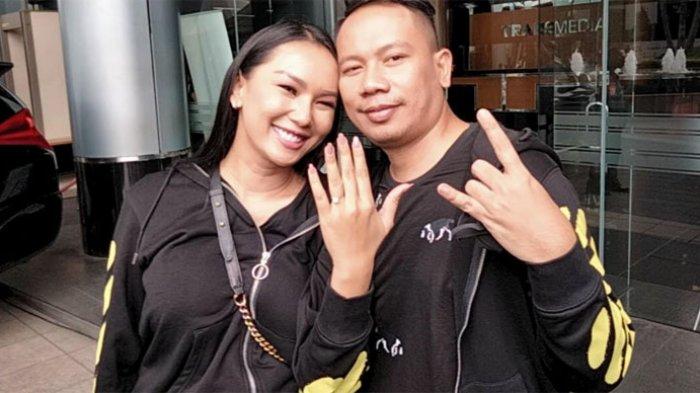 Artis Vicky Prasetyo Tak Bisa Temui Ayah Kalina Ocktaranny