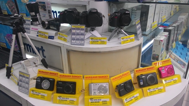 Kamera Cannon Spesial Rp 799 Ribu di Hypermart